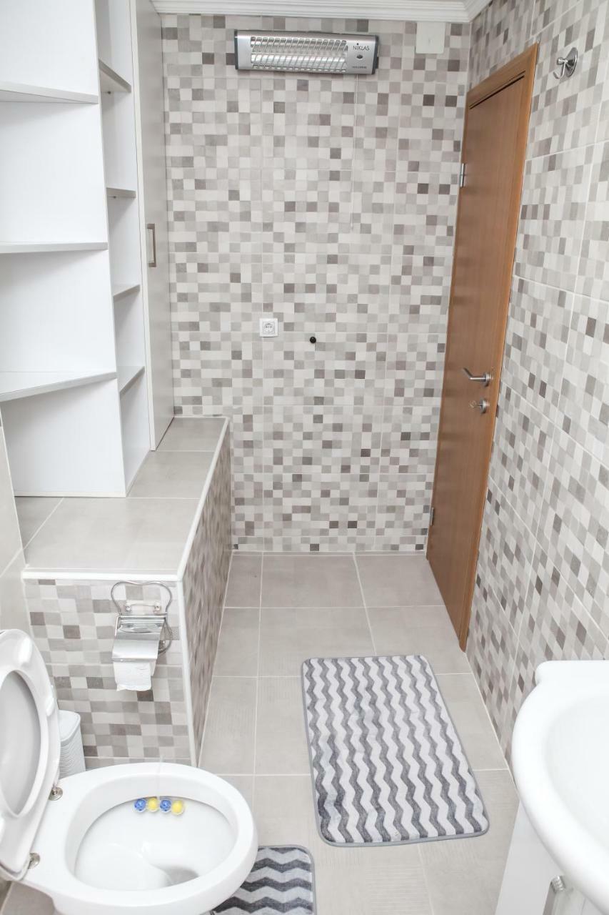 Apartman Kaca ツェティニェ エクステリア 写真